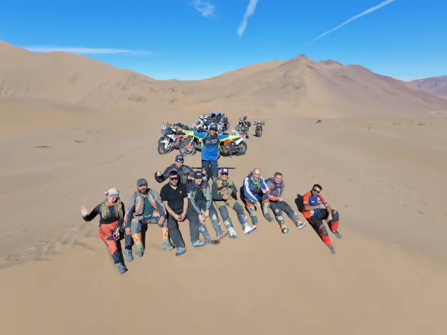 Toro Sucio Motos y RS–Shop se unieron con éxito en el Desafío del Desierto